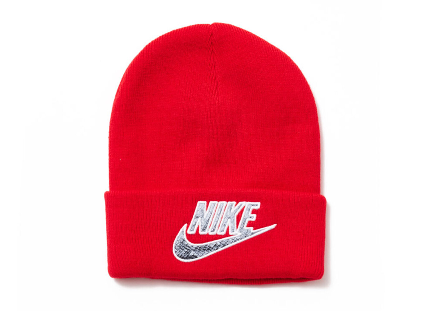 white nike beanie